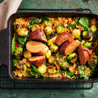 Couscous met geroosterde spruiten en slavink